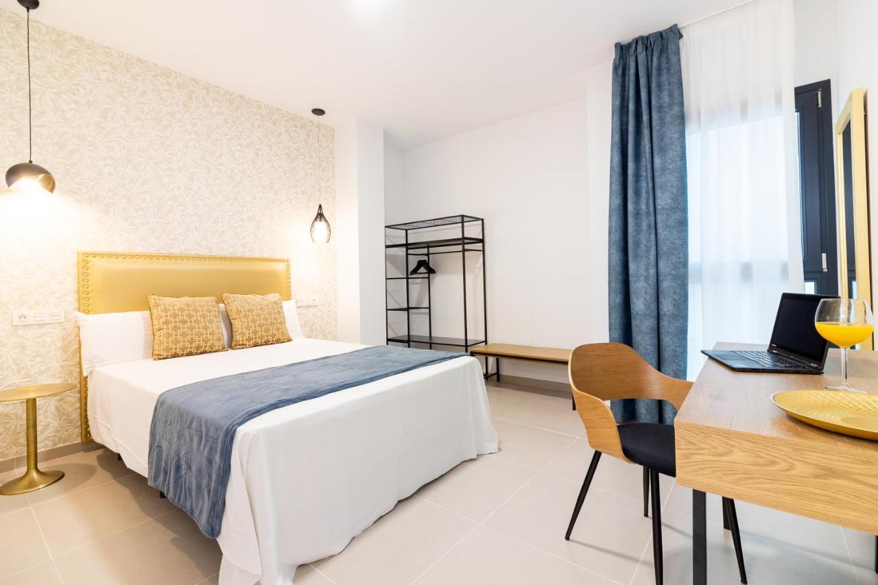 Malaga Center Flat Mariblanca 12 Sun & Terrace Boutique Apartment ภายนอก รูปภาพ